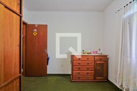 Casa à venda com 310m², 4 quartos e 2 vagasQuarto 2