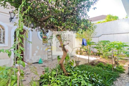 Casa à venda com 310m², 4 quartos e 2 vagasÁrea externa