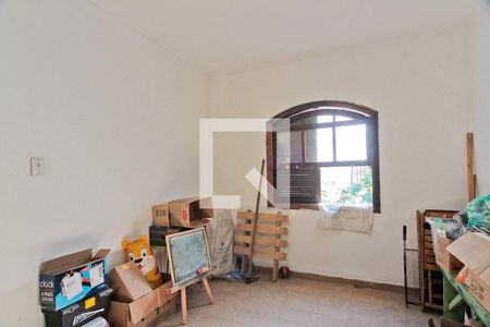 Casa à venda com 310m², 4 quartos e 2 vagasQuarto de Serviço