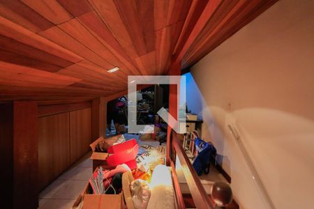 Quarto de casa para alugar com 4 quartos, 380m² em Jardim Jussara, São Paulo