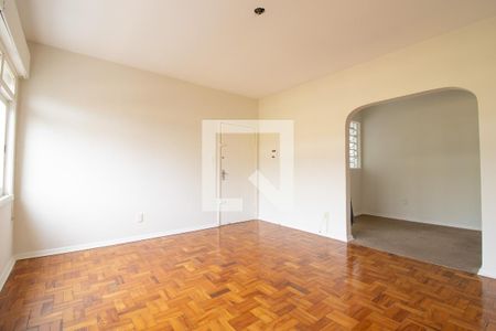 Sala de apartamento à venda com 3 quartos, 109m² em Navegantes, Porto Alegre