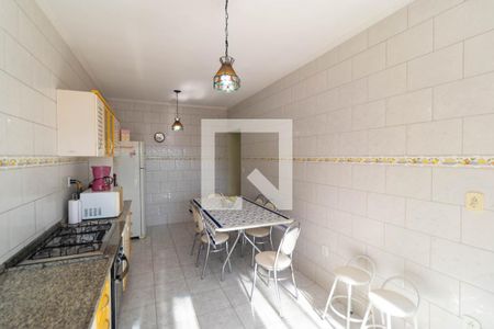 Casa à venda com 179m², 4 quartos e 3 vagasCozinha