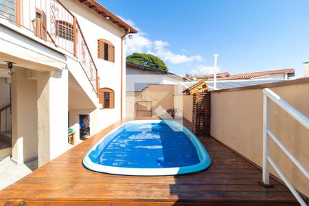 Casa à venda com 179m², 4 quartos e 3 vagasPiscina