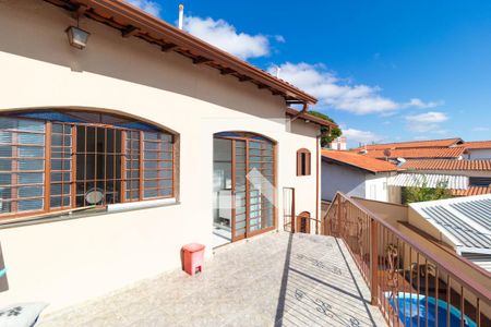 Casa à venda com 179m², 4 quartos e 3 vagasVaranda