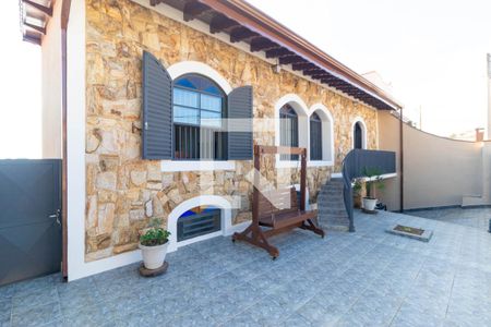 Casa à venda com 179m², 4 quartos e 3 vagasQuintal Frente