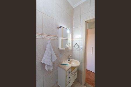 Casa à venda com 179m², 4 quartos e 3 vagasbanheiro da suíte