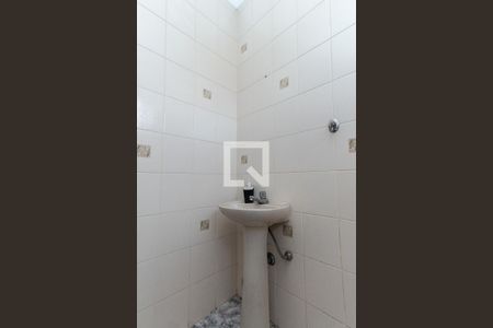 Casa à venda com 450m², 4 quartos e 6 vagasGaragem - Banheiro  