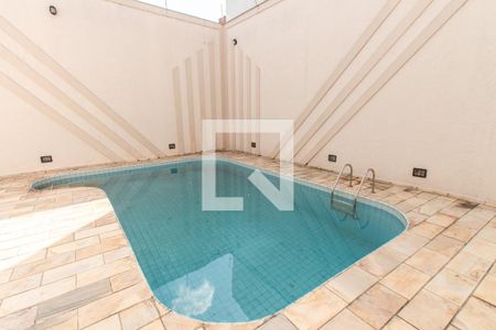 Casa à venda com 450m², 4 quartos e 6 vagasPiscina