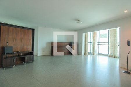 Apartamento para alugar com 213m², 3 quartos e 2 vagasSala