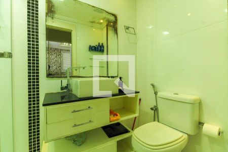Banheiro de apartamento à venda com 2 quartos, 85m² em Vila Carrao, São Paulo