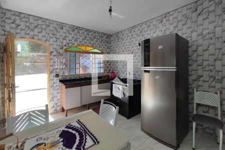 Casa à venda com 208m², 4 quartos e 6 vagasCozinha