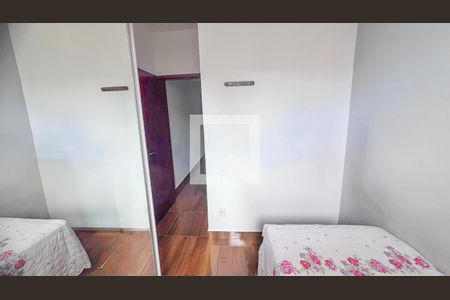 dormitorio de casa à venda com 3 quartos, 78m² em Itamarati, Belo Horizonte