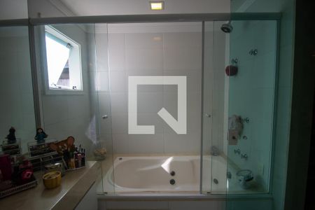 Casa de condomínio à venda com 200m², 4 quartos e 2 vagasBanheiro da Suíte 1