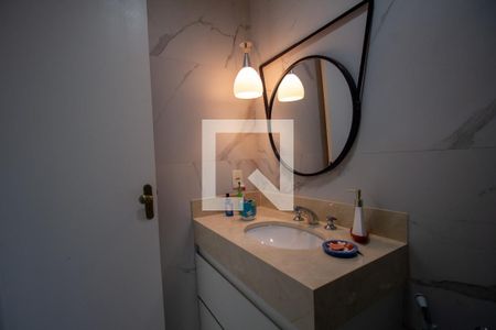 Casa de condomínio à venda com 200m², 4 quartos e 2 vagasBanheiro da Suíte 3