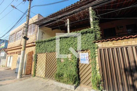 Casa para alugar com 130m², 2 quartos e 2 vagas Casa para alugar com 130m², 2 quartos e 2 vagasFachada
