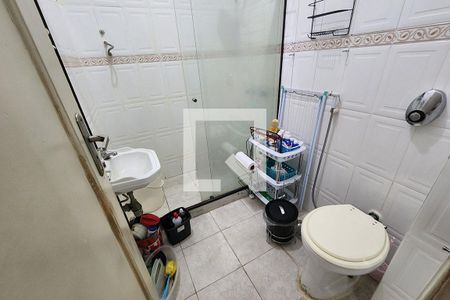 Banheiro de apartamento à venda com 1 quarto, 39m² em Catete, Rio de Janeiro