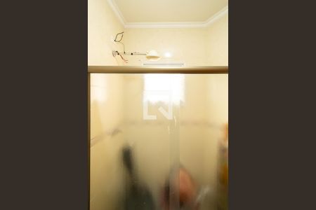 Casa à venda com 200m², 3 quartos e 4 vagasBanheiro - Suíte 2