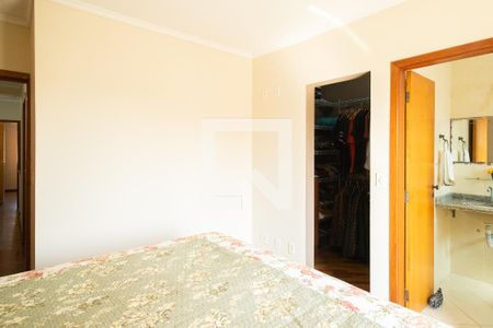 Casa à venda com 200m², 3 quartos e 4 vagasSuíte 3