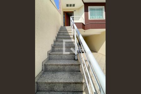 Casa à venda com 200m², 3 quartos e 4 vagasEntrada 