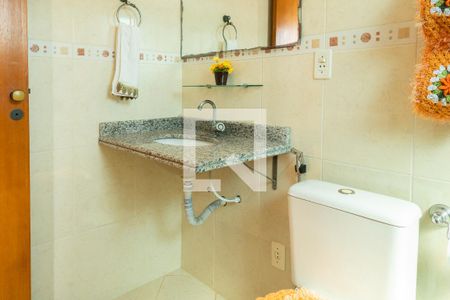 Casa à venda com 200m², 3 quartos e 4 vagasBanheiro - Suíte 3