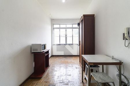 Apartamento à venda com 51m², 1 quarto e 1 vaga Apartamento à venda com 51m², 1 quarto e 1 vagaSala