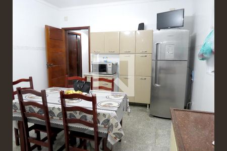 Casa à venda com 302m², 5 quartos e 4 vagasCozinha