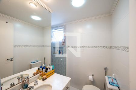 Apartamento à venda com 82m², 3 quartos e 2 vagasBanheiro Social