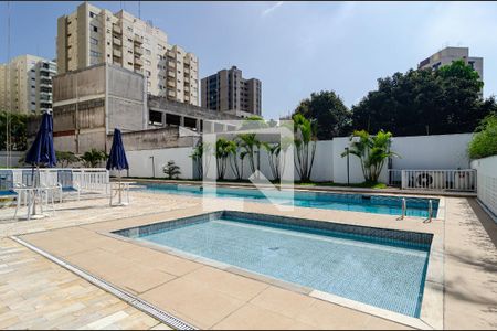 Apartamento à venda com 82m², 3 quartos e 2 vagasPiscina