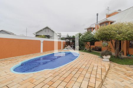 Casa para alugar com 500m², 5 quartos e 8 vagasQuintal