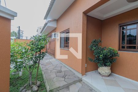 Casa para alugar com 500m², 5 quartos e 8 vagasQuintal