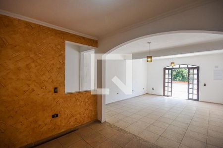 Quarto de casa para alugar com 1 quarto, 106m² em Jardim Maria Rosa, Taboão da Serra