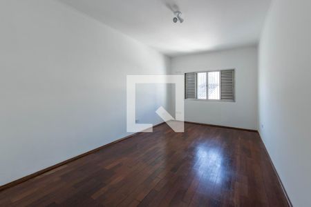 Casa para alugar com 2 quartos, 220m² em Sítio Pinheirinho, São Paulo