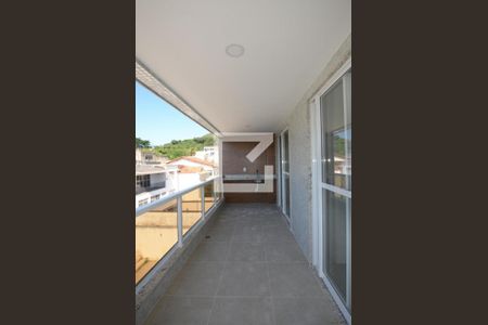 Varanda de apartamento para alugar com 3 quartos, 70m² em Vila Valqueire, Rio de Janeiro