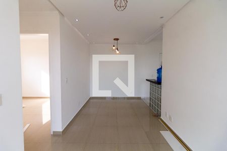 Sala de apartamento para alugar com 2 quartos, 60m² em Vila Osasco, Osasco
