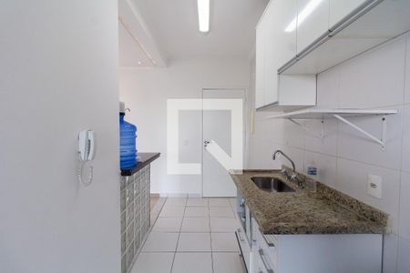 Cozinha  de apartamento para alugar com 2 quartos, 60m² em Vila Osasco, Osasco