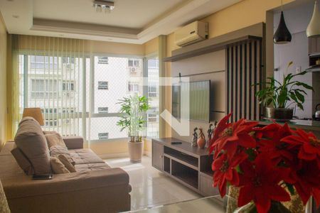 Apartamento à venda com 3 quartos, 72m² em Cavalhada, Porto Alegre
