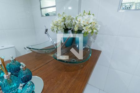 Lavabo de casa à venda com 3 quartos, 265m² em Vila Granada, São Paulo