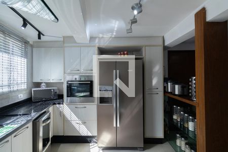 Casa para alugar com 265m², 3 quartos e 3 vagas Casa para alugar com 265m², 3 quartos e 3 vagasCozinha