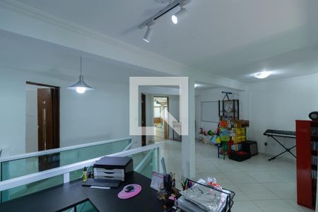 Casa para alugar com 265m², 3 quartos e 3 vagas Casa para alugar com 265m², 3 quartos e 3 vagasEscritório