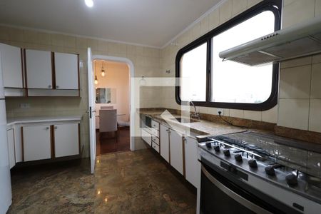 Apartamento para alugar com 110m², 3 quartos e 2 vagasCozinha