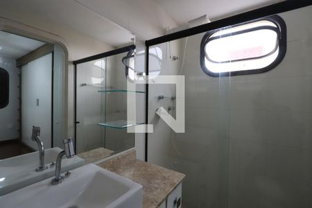 Apartamento para alugar com 110m², 3 quartos e 2 vagasBanheiro