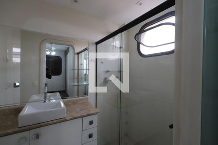 Apartamento para alugar com 110m², 3 quartos e 2 vagasBanheiro