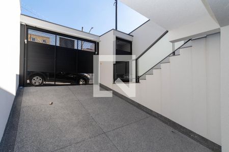 Casa à venda com 169m², 3 quartos e 6 vagasGaragem