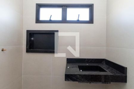 Casa à venda com 169m², 3 quartos e 6 vagasBanheiro
