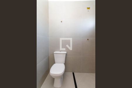 Casa à venda com 169m², 3 quartos e 6 vagasBanheiro