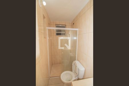 Banheiro de casa para alugar com 1 quarto, 35m² em Chácara Mafalda, São Paulo