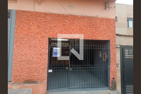 Casa para alugar com 35m², 1 quarto e sem vagaFachada