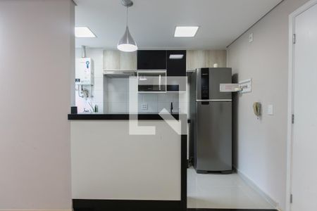 Apartamento para alugar com 46m², 2 quartos e 1 vaga Apartamento para alugar com 46m², 2 quartos e 1 vagaCozinha - Armários