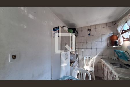 Cozinha de casa para alugar com 1 quarto, 27m² em Vila Caiçara, Praia Grande