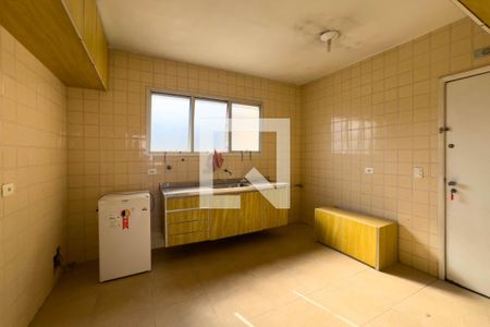 Apartamento à venda com 110m², 4 quartos e 2 vagasCozinha
